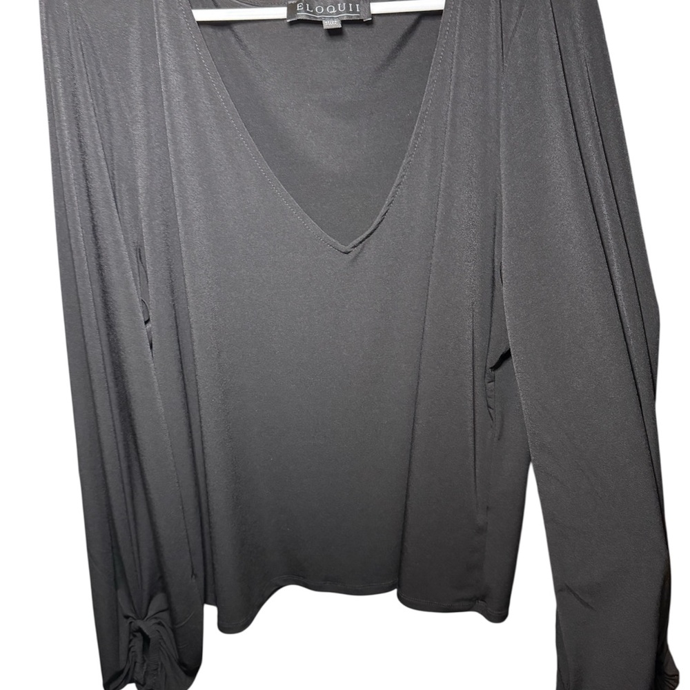 ✨ Eloquii V-Neck Long Sleeve Blouse – Size 22/24 ✨